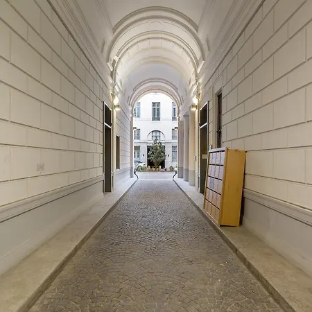 Bellecour-jungle Appartement